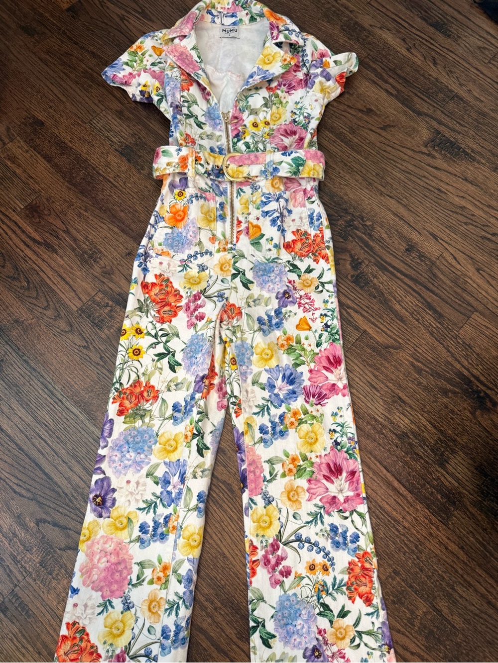 Show Me Your Mumu Jacksonville Short Sleeve Jumpsuit
K19 - Picture 3 of 9